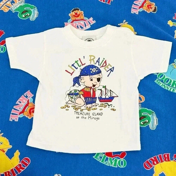 Vintage Pirate Treasure Island Las Vegas Single Stitch T-Shirt Size 12 Months - Picture 2 of 8